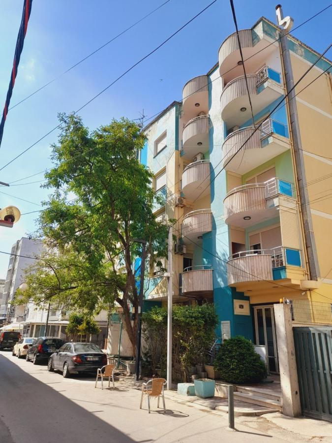 Seaside Deluxe Apartment Durres Exterior photo