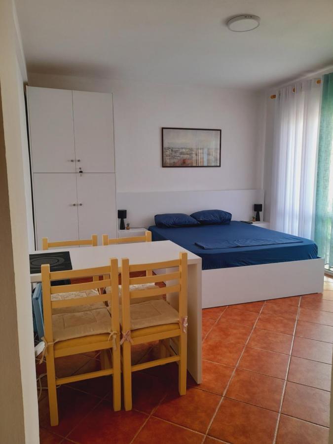 Seaside Deluxe Apartment Durres Exterior photo
