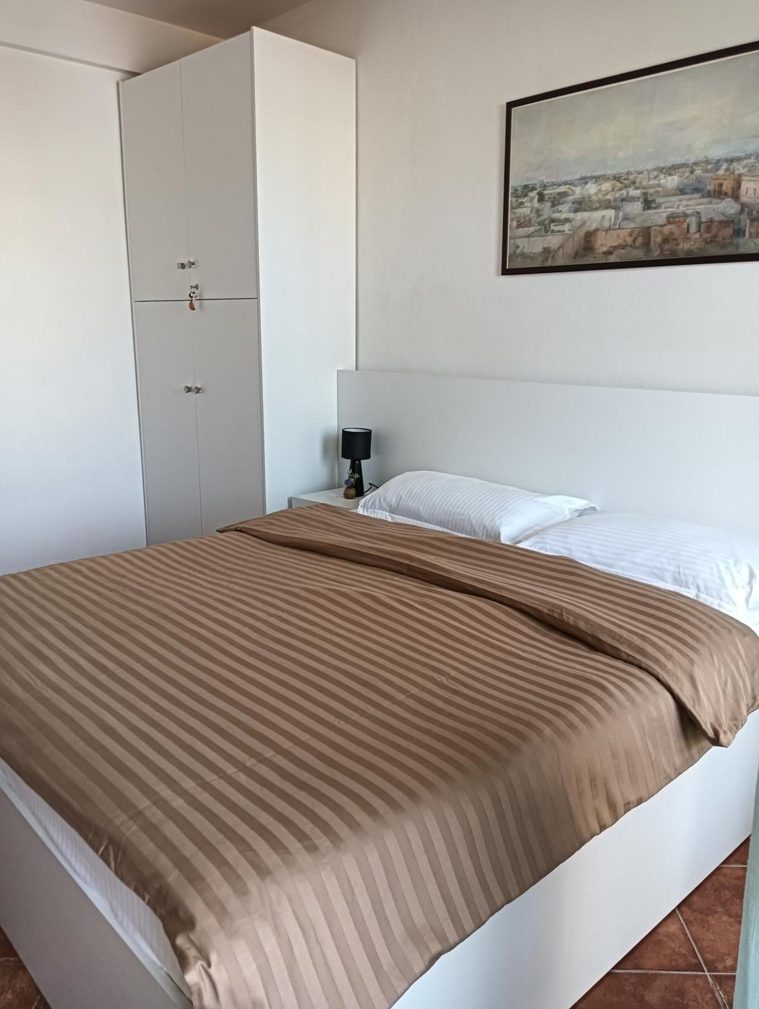 Seaside Deluxe Apartment Durres Exterior photo